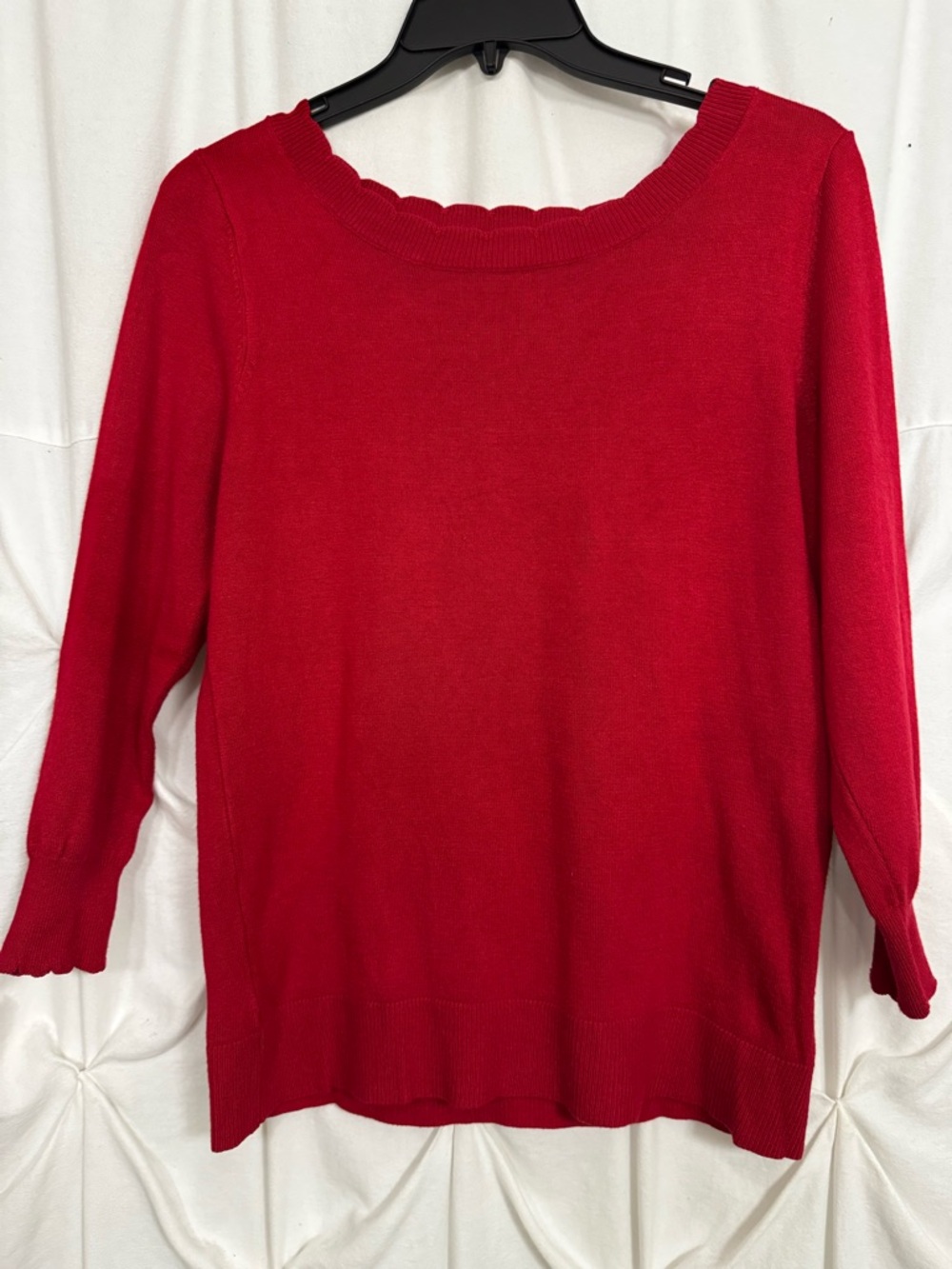 Joseph A Red Scallop-Neck Women's Sweater Small